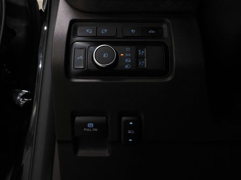 Used 2024 Ford F450 King Ranch w/ Chrome Package AWD/4WD image 45