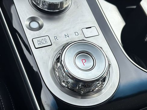 Certified 2026 Genesis GV70 2.5T AWD/4WD image 30