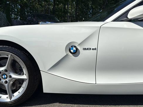 Used 2007 BMW Z4 3.0si RWD image 42