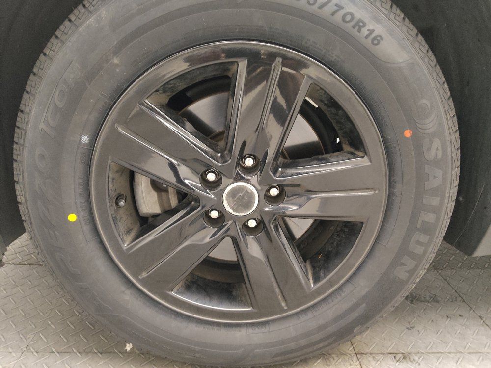 Used 2020 Chevrolet Trax LT FWD image 31