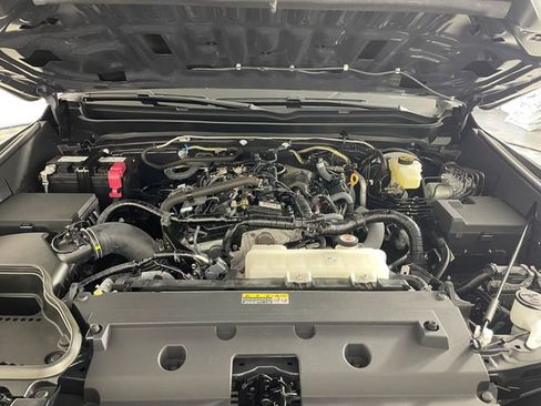 Used 2025 Toyota Tacoma TRD Sport AWD/4WD image 22
