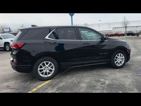 Used 2024 Chevrolet Equinox LT w/ LPO, Floor Liner Package image 10