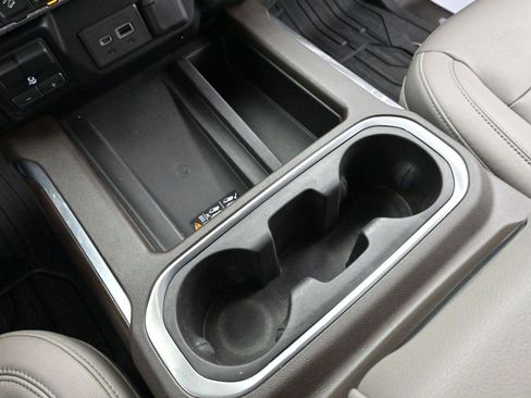 Used 2019 GMC Sierra 1500 SLT w/ SLT Premium Package image 25