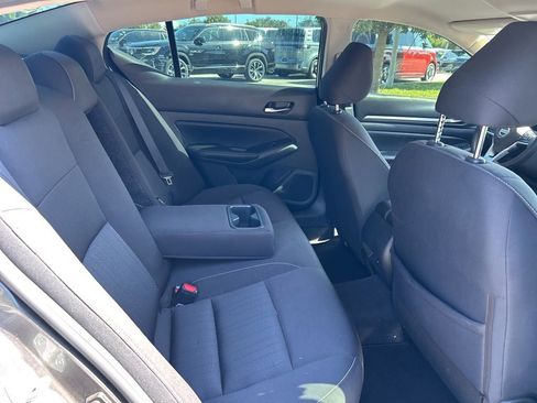 Used 2022 Nissan Altima 2.5 SV image 38