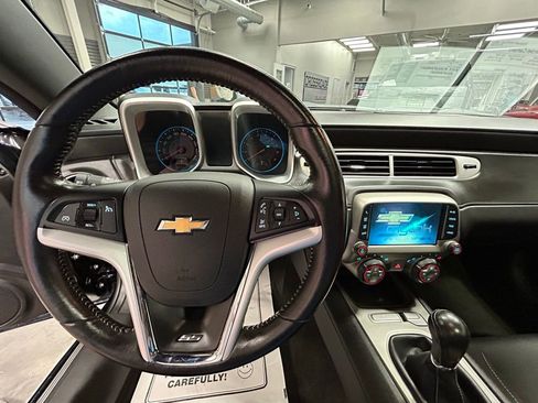 Used 2015 Chevrolet Camaro SS w/ RS Package image 8