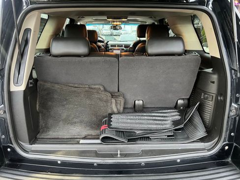 Used 2014 GMC Yukon Denali image 16