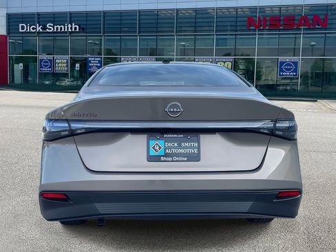 New 2026 Nissan Sentra SV w/ SV Convenience Package image 5