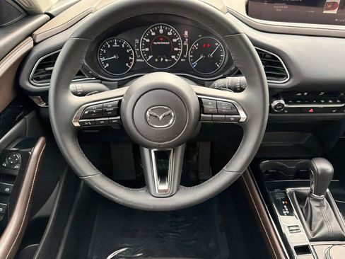 Certified 2025 MAZDA CX-30 AWD 2.5 S w/ Premium Package image 14