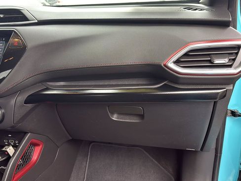 Used 2021 Chevrolet TrailBlazer RS w/ Technology Package FWD image 13