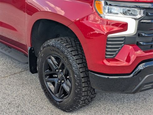 Used 2024 Chevrolet Silverado 1500 LT Trail Boss image 10