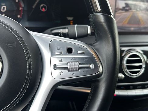 Used 2019 Mercedes-Benz S 560 4MATIC Sedan image 28