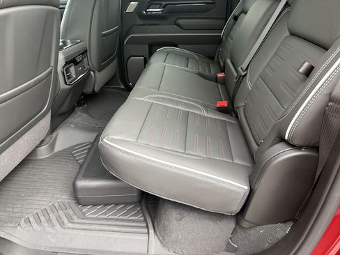 New 2026 GMC Sierra 2500 AT4X w/ AT4X AEV Edition AWD/4WD image 21