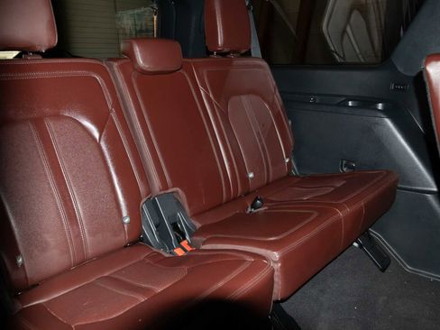 Used 2023 Ford Expedition Max Limited AWD/4WD image 18