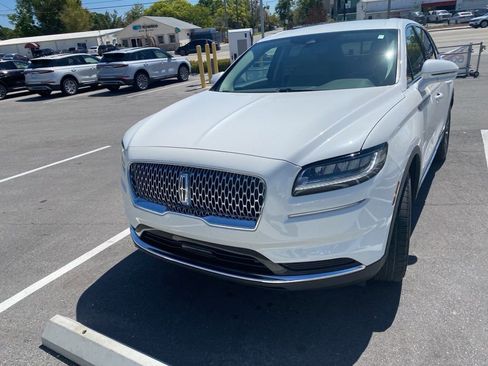 Used 2022 Lincoln Nautilus FWD w/ Premium Package image 1