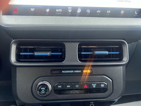 Used 2025 Ford Maverick XLT w/ XLT Luxury Package image 30