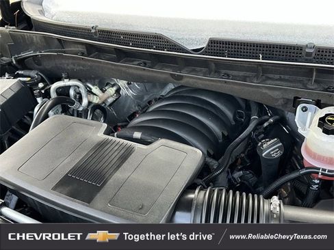 Certified 2025 GMC Yukon Denali image 36