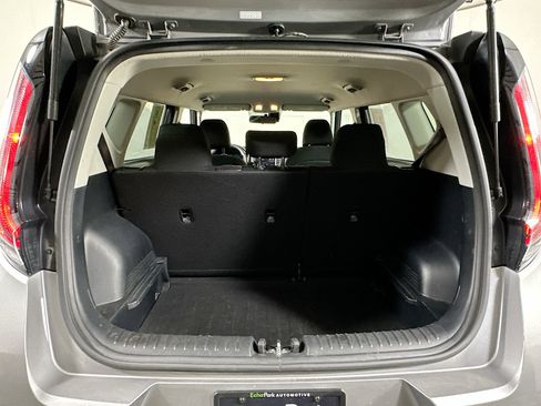 Used 2025 Kia Soul LX w/ LX Technology Package image 27