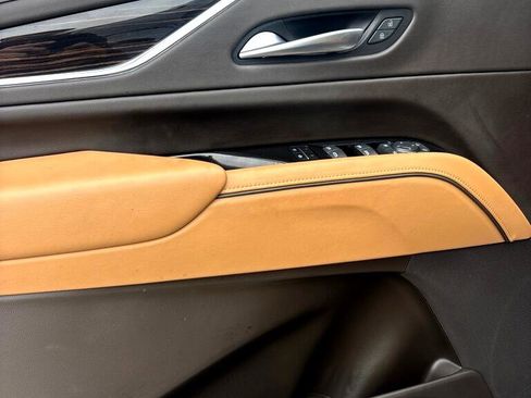 Used 2023 Cadillac Escalade Sport w/ Touring Package image 10