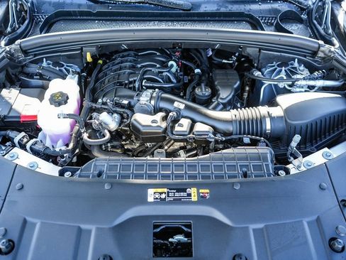 New 2025 Jeep Grand Cherokee Altitude image 27