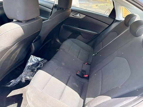 Used 2021 Kia Forte LXS FWD image 12