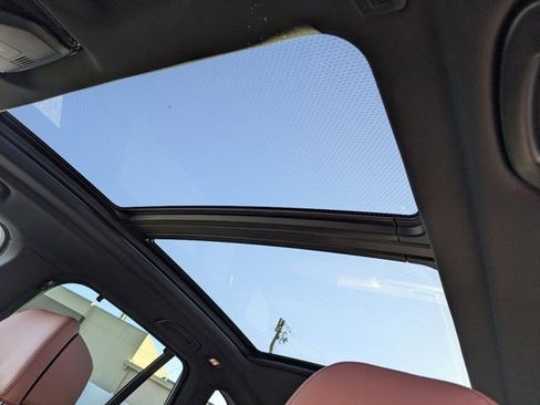 New 2026 BMW X5 sDrive40i w/ Executive Package image 22