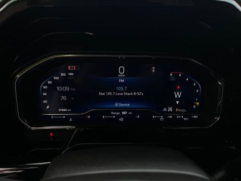 Used 2024 Chevrolet Silverado 3500 LT image 12