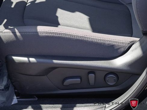 Used 2025 Subaru Crosstrek 2.5i Premium AWD/4WD image 20