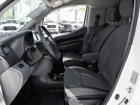 Used 2019 Nissan NV200 S w/ Cruise Control Package image 19