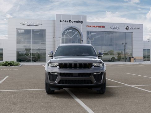 New 2026 Jeep Grand Cherokee Limited w/ Limited Altitude Package RWD image 6