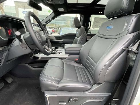 New 2025 Ford F150 Platinum w/ Equipment Group 702A High image 13