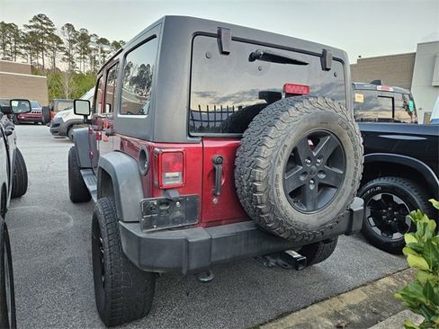 Used 2013 Jeep Wrangler Unlimited Sport image 5