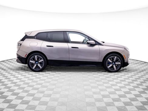 Certified 2024 BMW iX xDrive50 w/ Premium Package AWD/4WD image 6