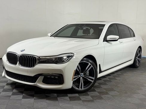 Used 2018 BMW 740i 740i image 1
