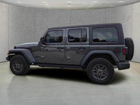 Used 2024 Jeep Wrangler Unlimited Sport AWD/4WD image 8