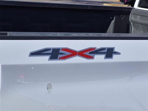 Used 2023 Chevrolet Silverado 1500 LT w/ Protection Package image 8