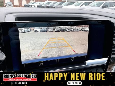 Used 2024 Chevrolet Silverado 1500 LT image 18