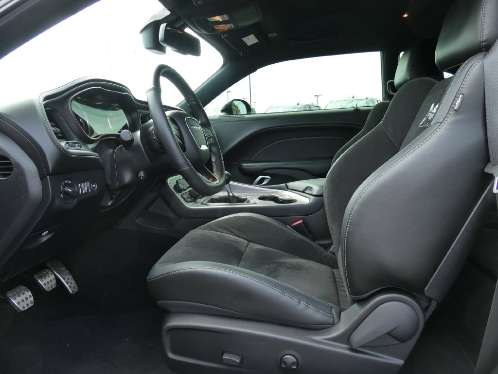 Used 2022 Dodge Challenger R/T Scat Pack RWD image 19