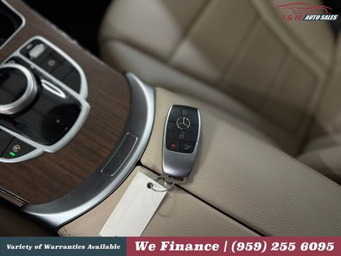 Used 2020 Mercedes-Benz C 300 4MATIC Sedan image 37