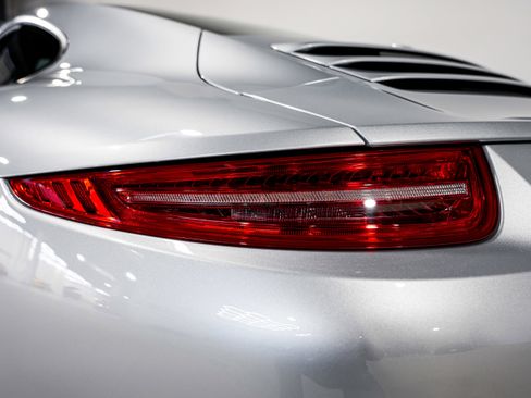 Used 2014 Porsche 911 Carrera S image 34