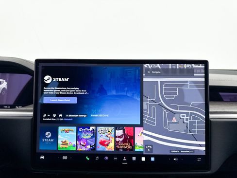 Used 2022 Tesla Model X image 6