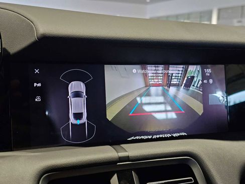 New 2025 Porsche Taycan image 23