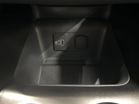 New 2026 Ford Explorer Active image 22