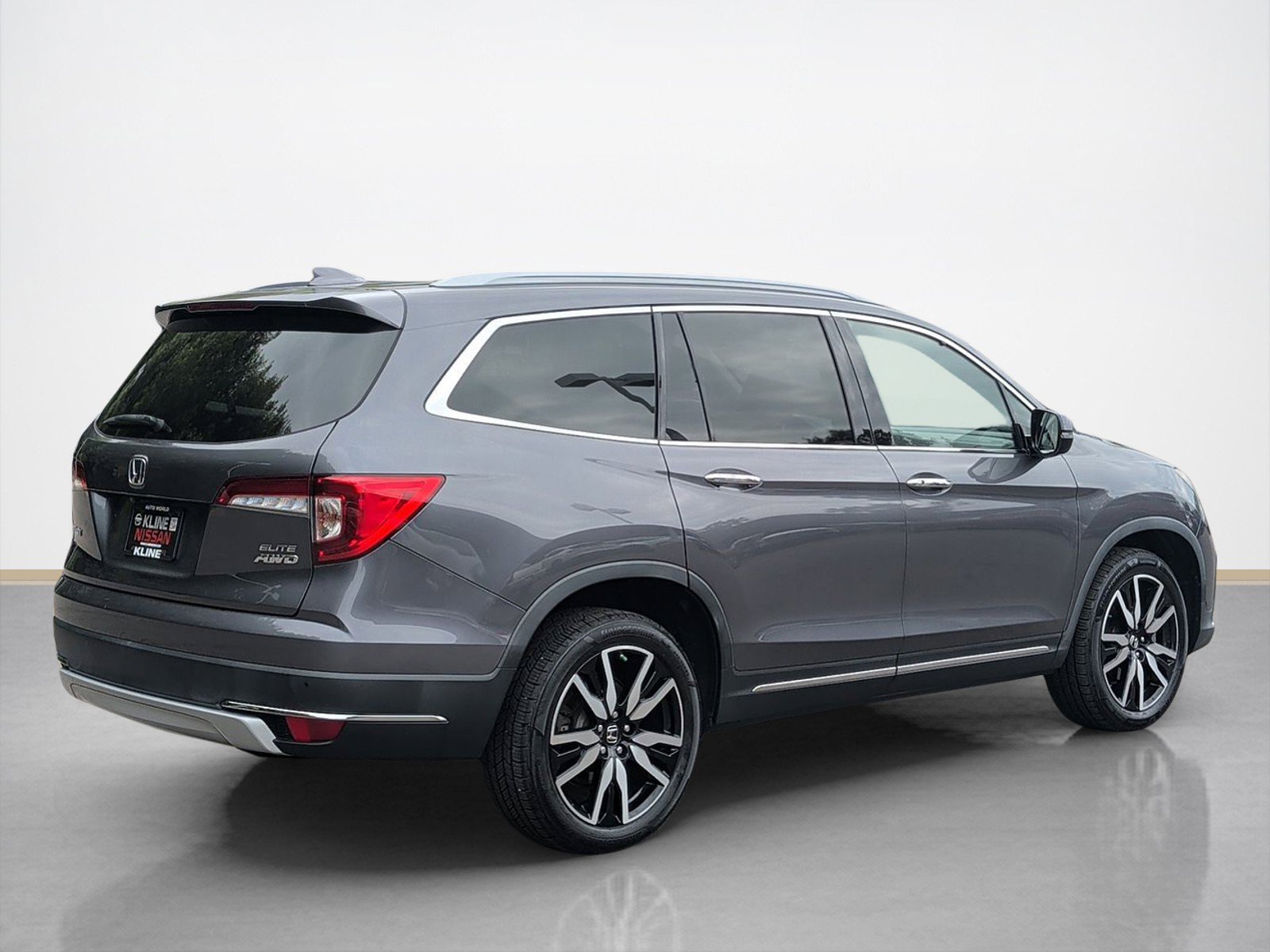 Used 2019 Honda Pilot Elite image 5