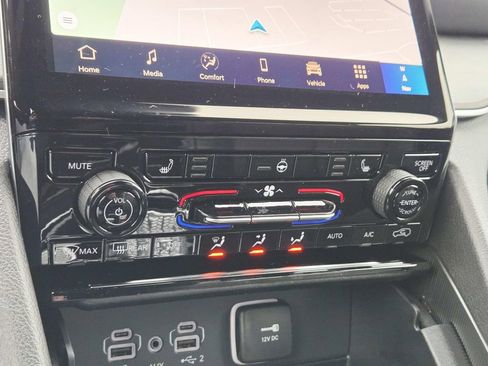 New 2025 Jeep Grand Cherokee L Limited image 26