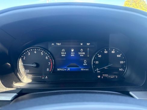 Used 2021 Ford Explorer XLT AWD/4WD image 10