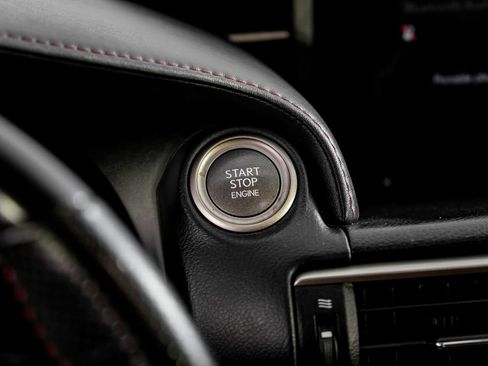 Used 2017 Lexus RC 200t F Sport image 19