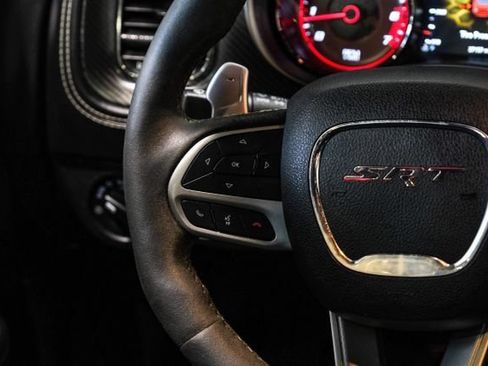 Used 2022 Dodge Charger SRT Hellcat w/ Carbon/Suede Interior Package RWD image 18