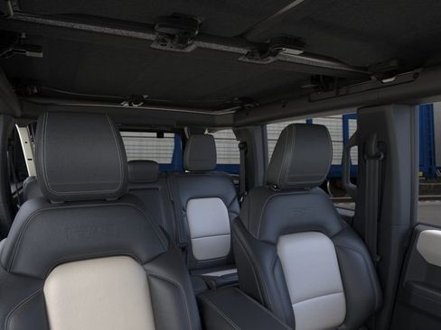 New 2026 Ford Bronco Outer Banks image 12