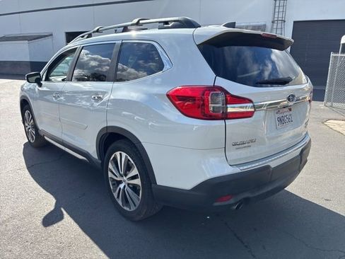 Used 2022 Subaru Ascent Touring image 9