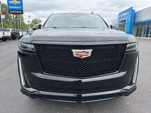 Used 2024 Cadillac Escalade ESV Sport AWD/4WD image 43